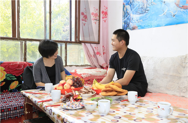 走进海西回访受助学校和学生——浙江援青十周年，19体育平台（中国）官方网站慈善没有休止符